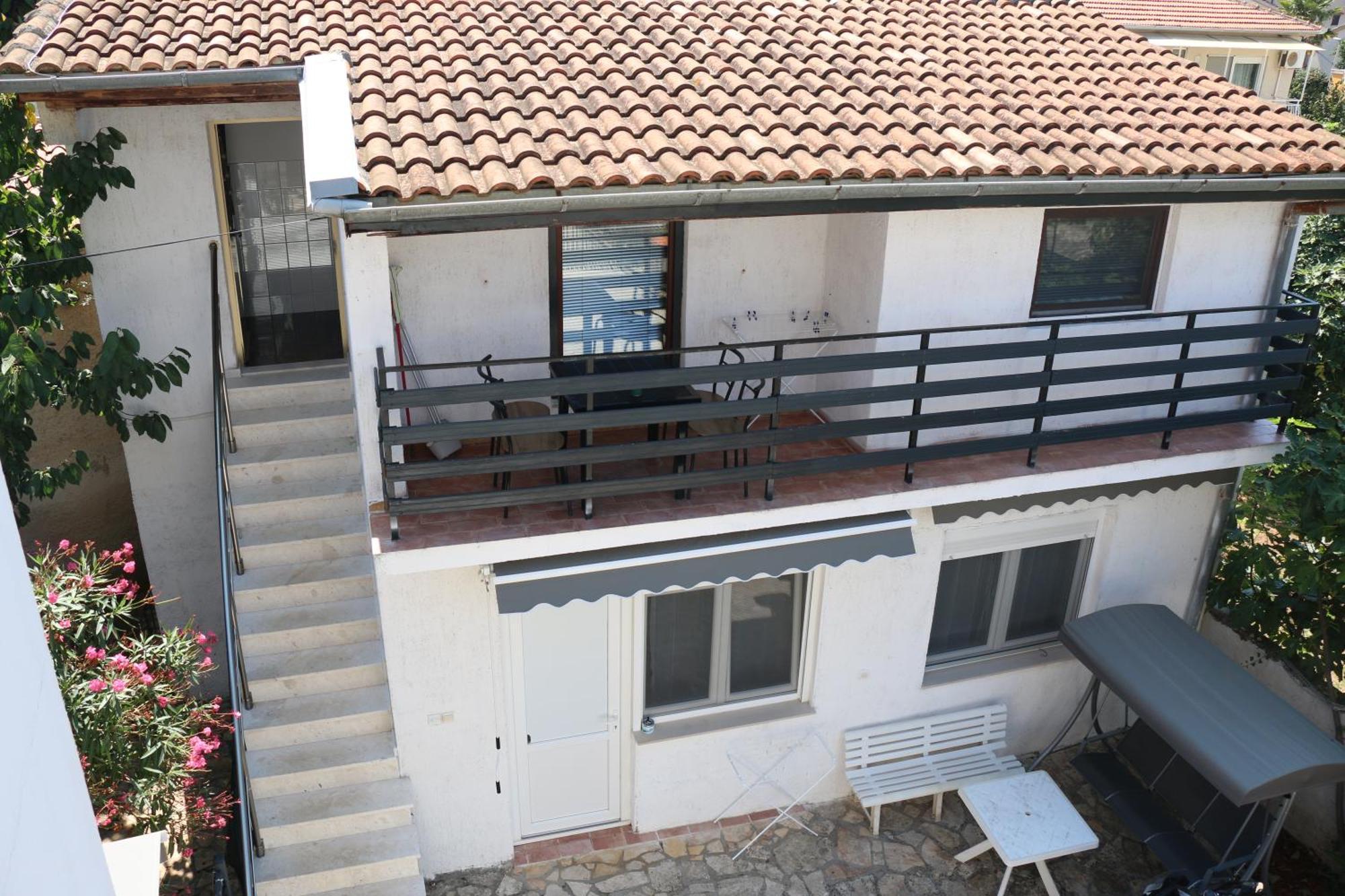 Apartmani Suhi Brod Medulin Ngoại thất bức ảnh