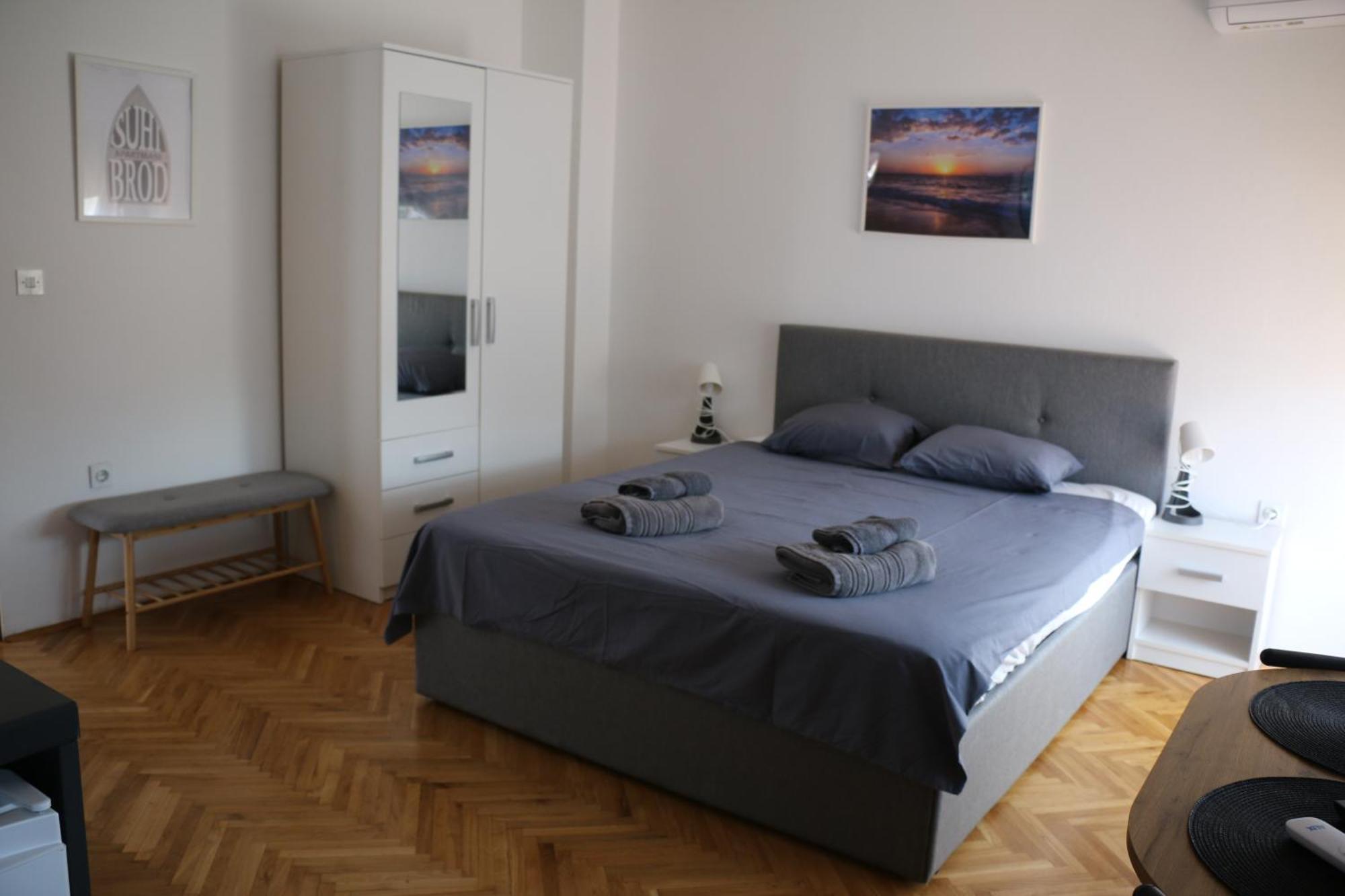 Apartmani Suhi Brod Medulin Ngoại thất bức ảnh