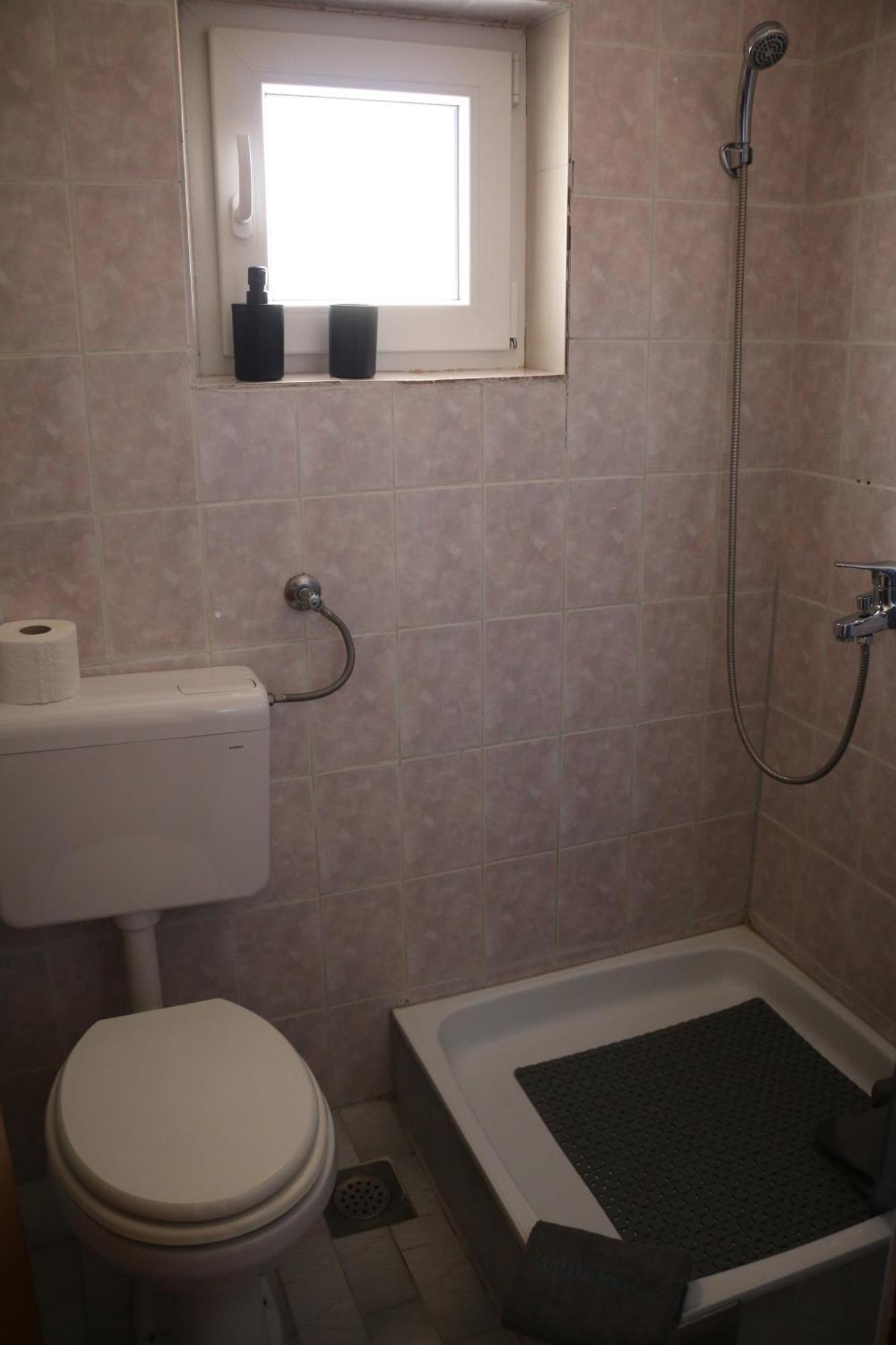 Apartmani Suhi Brod Medulin Ngoại thất bức ảnh