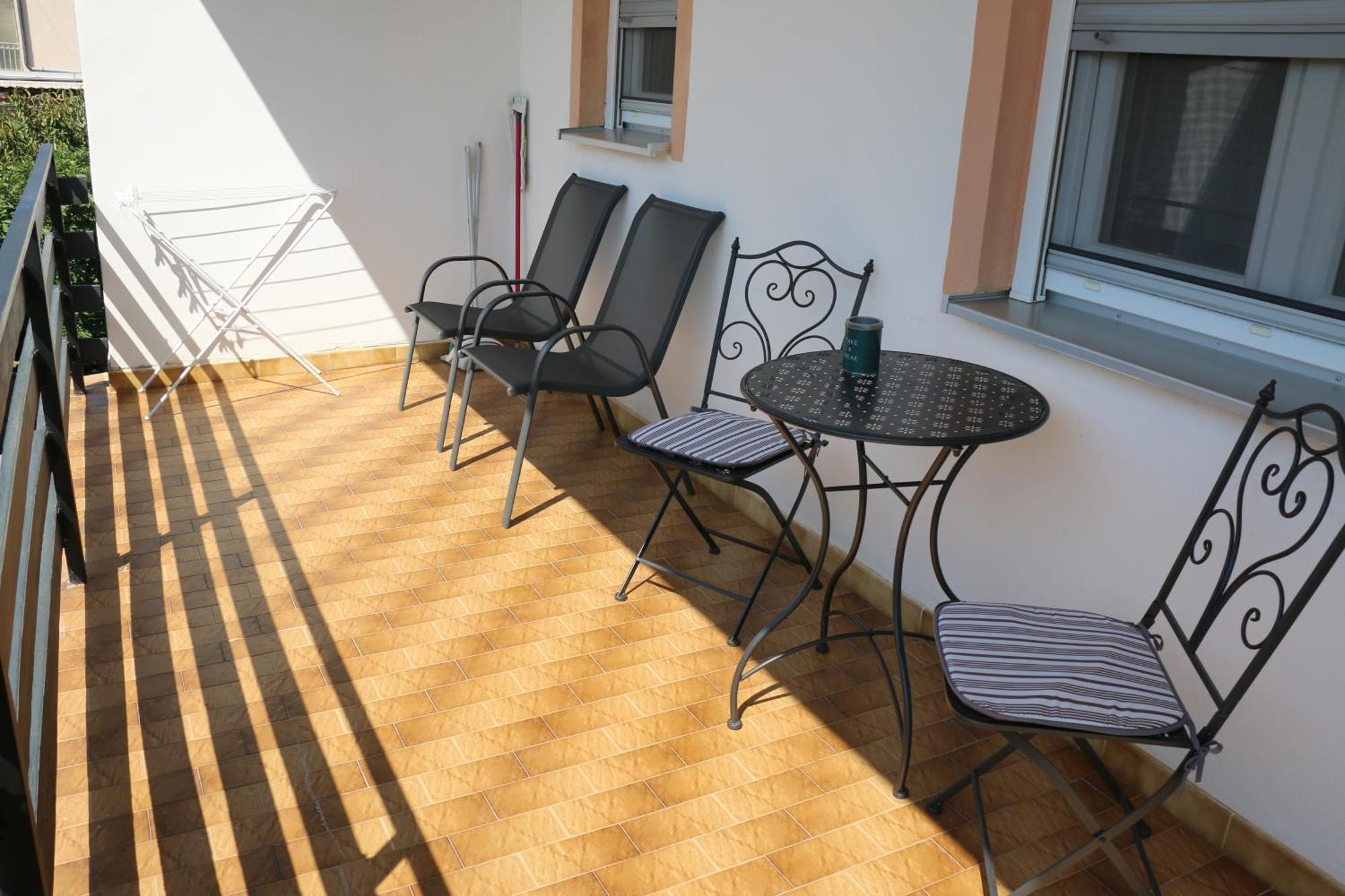 Apartmani Suhi Brod Medulin Ngoại thất bức ảnh
